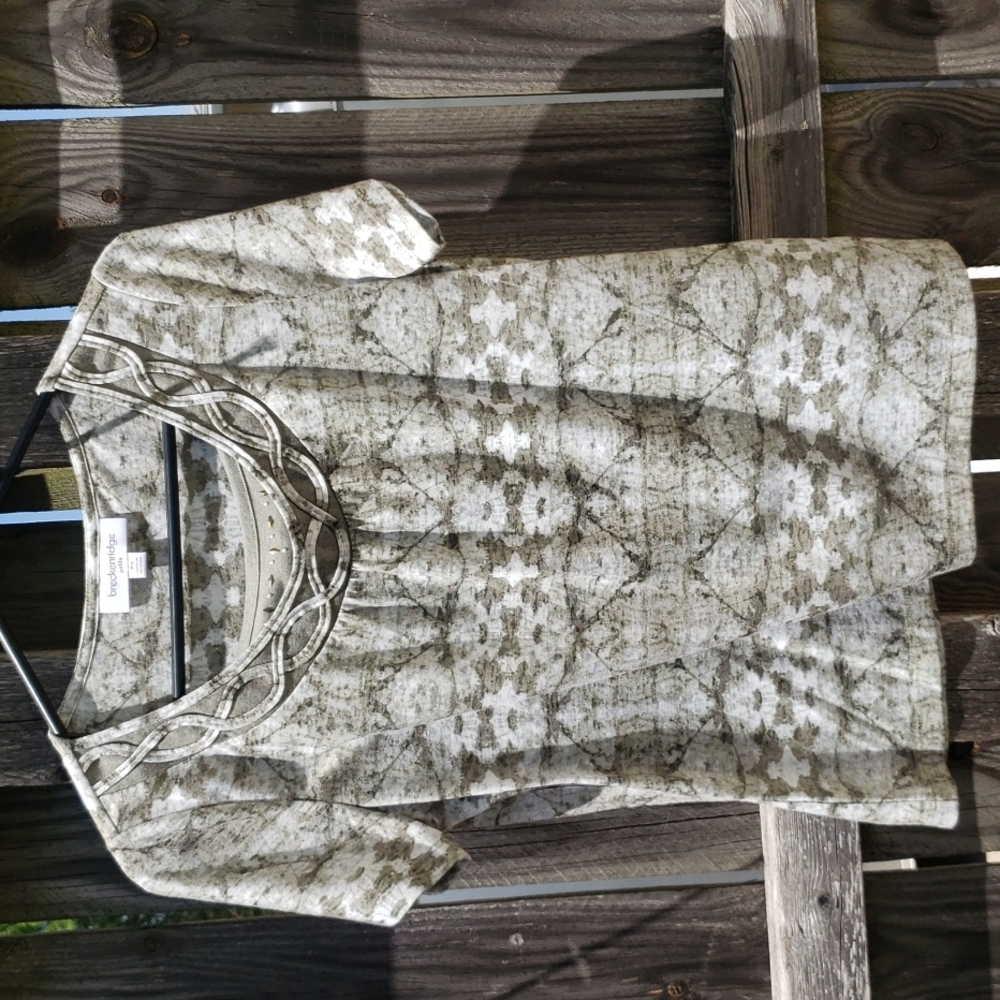 Breckenridge Women's Shirt with Weaved Detail and Studs Tie Dye Ikat Size SP